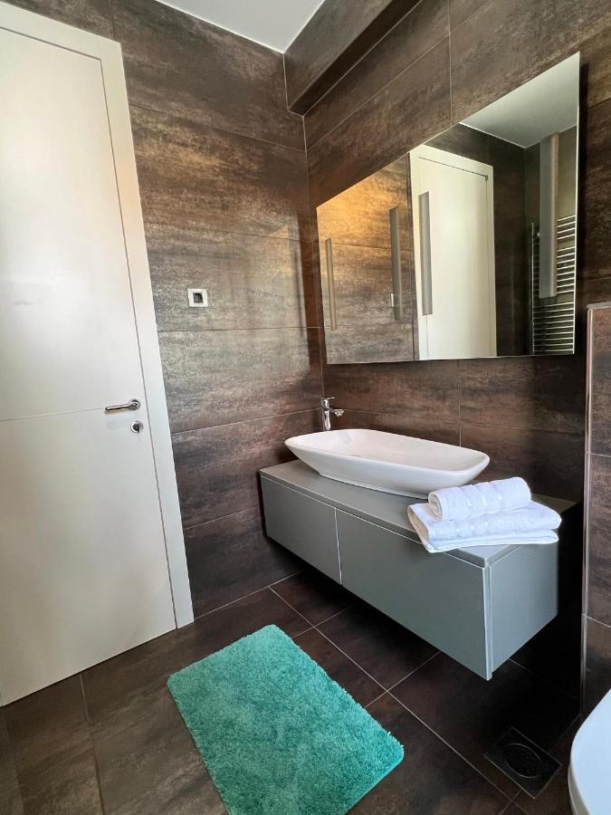 Luxury Laurus Penthouse With Awesome Sea View Apartment Primosten Luaran gambar