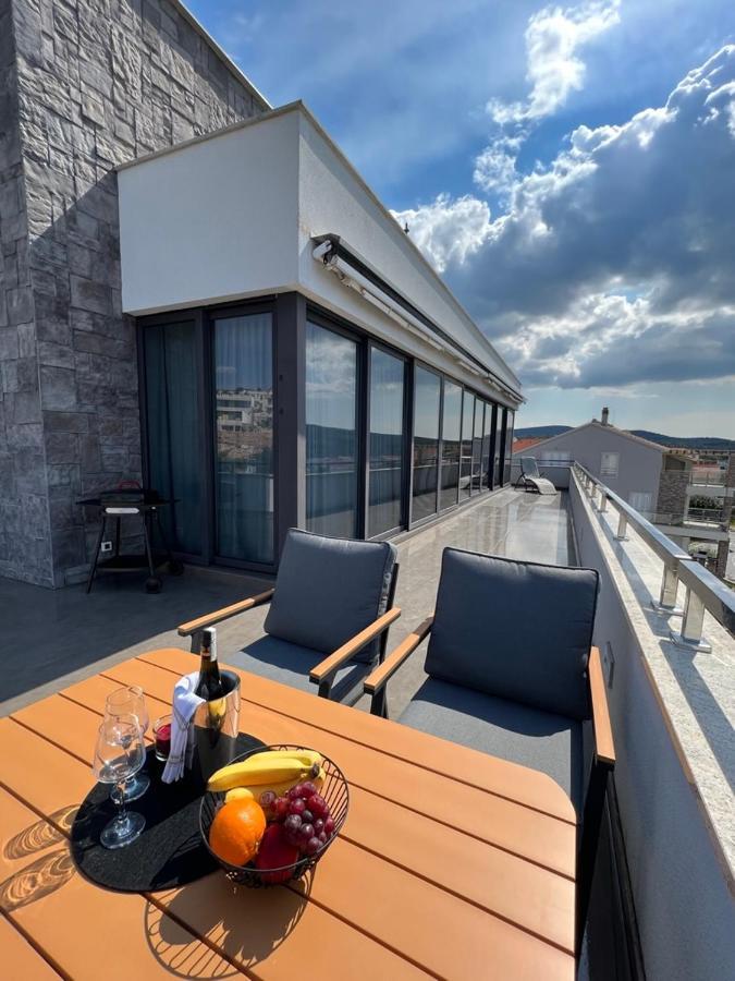 Luxury Laurus Penthouse With Awesome Sea View Apartment Primosten Luaran gambar