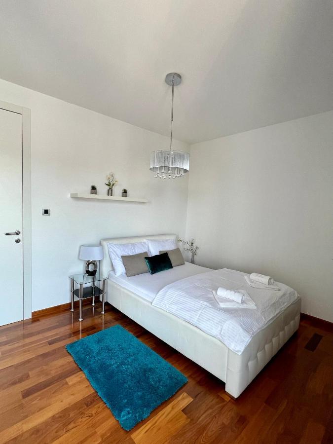 Luxury Laurus Penthouse With Awesome Sea View Apartment Primosten Luaran gambar