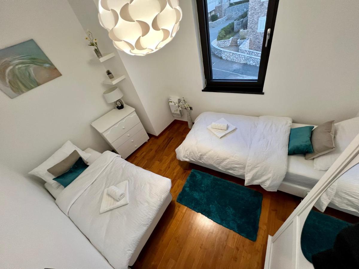 Luxury Laurus Penthouse With Awesome Sea View Apartment Primosten Luaran gambar
